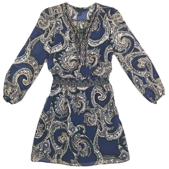 White House Black Market Dresses & Skirts - White House Black Market ~Woman Size 00Petite~Blue Paisley Print LS Dress Sheer.